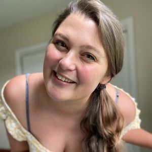 Meet your Posher, Anony